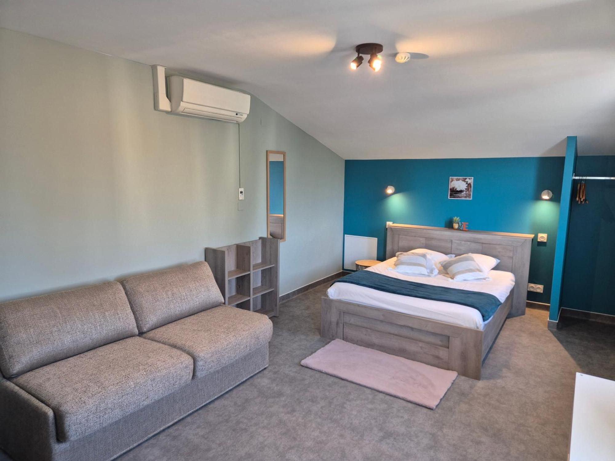 Logis Hotel Restaurant L'Oustal Naves  Ngoại thất bức ảnh